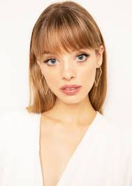 Jules Smith Geometric Hoops 2025