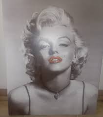 Marilyn Monroe Black and White Portrait Canvas. THIS IS BEAUTIFUL!