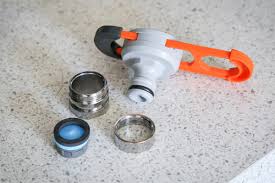 Bad, topf, blumen, brause, garten, wasser, dehnbar, matratze, schlauch, badezimmer, bewässerung, wasseradapter, wasserschlauch, wasseranschluss. 25m Gartenschlauch Vom Bad Zur Regentonne So Geht S Majas Pflanzenblog