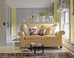 country cottage living room