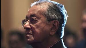 Malaysian King Accepts Mahathir S Resignation But Appoints Him Interim Premier In 2020 Resignation Malaysia Asia News
