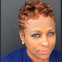 Tanja Mills's Instagram, Twitter & Facebook