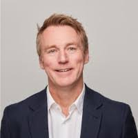 Jon Poore's Instagram, Twitter & Facebook