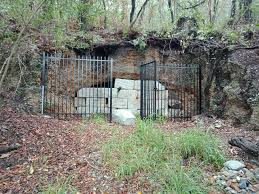 History of Mount Gravatt Cave ...