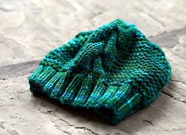Merchandise from many brands under one roof. Squall Hat Pattern By Glenna C Knitting Crochet Knit Hat Knitting Blogs
