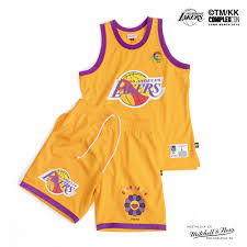 Unsigned lebron james #23 los angeles la yellow custom stitched basketball jersey size men's xl new no brands/logos. Takashi Murakami Designs Los Angeles Lakers Merch For Complexcon Long Beach Complex