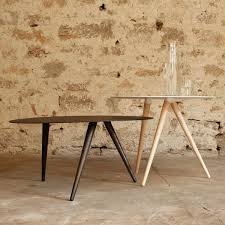 Maigrau Beistelltisch Turn Nbsp Side Table Turn Von Nik Back Und Alexander Stamminger Der Beistelltisch Turn V Beistelltisch Einrichten Design Beistelltische