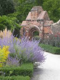 Photos, address, and phone number, opening hours, photos, and user reviews on yandex.maps. Walled Garden At Fulham Palace Picture Of Fulham Palace London Tripadvisor