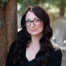 Karen Arreguin's Instagram, Twitter & Facebook