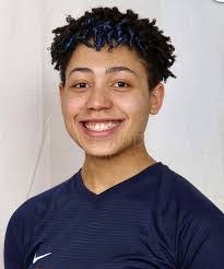 Stella Tobin's Instagram, Twitter & Facebook