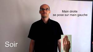 Bonsoir Et Bonne Journee En Langue Des Signes Francaise Langue Des Signes Francaise Signes Francais Langue Des Signes