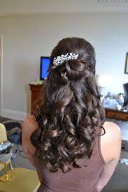 Sweet 16 Hairstyles Half Up Down With A Crown Picture 1934 Hair Styles Long Hair Styles Sweet 16 Hairstyles