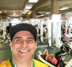 Missing the gym, don't you, my son? 😂🤣😆