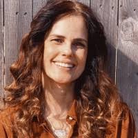 10+ "Ana Mackenzie" profiles