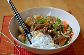 Bo Bun Vietnamien Au Boeuf La Vraie Recette Facile Et Faite Maison Recette Boeuf Asiatique Recette Asiatique Et Bobun Recette