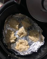 An air fryer is a small countertop convection oven designed to simulate deep frying without submerging the food in oil. Jom Cuba Resepi Mudah Honey Butter Biscuit Ala Texas Chicken Ini Guna Air Fryer Je