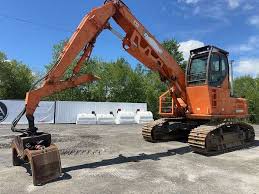 Doosan DX225LL Excavator