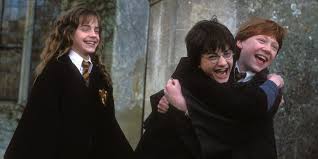 Chers lecteurs, qui ne connaît pas harry potter ? Harry Potter Tout Savoir Sur L Univers Du Jeune Sorcier