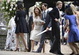 «ich verstehe, wenn mich fans selbst roger federer geht der rummel um seine person manchmal zu weit. Vor 20 Jahren Als Roger Federer Seinen Ersten Titel Gewann Ich Hatte Schiss Scherben Schmerzen Champagner