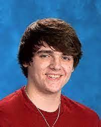 Zachary Higham's Instagram, Twitter & Facebook