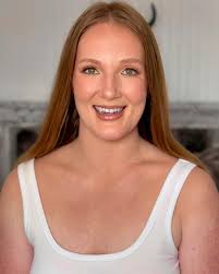 Catherine Carcia Makeup added a...