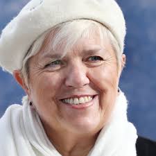 La passion de son mari à laquelle elle 'n'adhère pas du tout !' entre mimie mathy et son mari benoist gérard ce fut un véritable coup de foudre. Mimie Mathy Devoile Les Conditions De Son Confinement Et Se Confie Sur Son Mari Femme Actuelle Le Mag