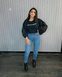 شفتو الاغنيه الجديده In 2020 Bollywood Actress Hot Photos Mom Jeans Fashion