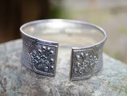 We have to distinguish between unwanted, absolutely useless sterling silver and silver made from a special silversmith, owned from an interesting person, family or museum, or also rare sterling silver. The Value Of Sterling Silver Cottonable