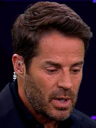 Jamie Redknapp's Harsh Critique of Manchester United's Performance Against  Tottenham