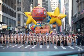I'll be all day in my room watching the parade broadway cast performances on you tube. Which Broadway Shows Are Performing In Macy S Thanksgiving Day Parade Dance Teacher