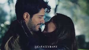 Kara Sevda Nihan Kemal A Thousand Years Amor Eterno Novela Hombres Atractivos Actores