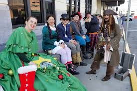 Mix a christmas festival with literature, history and steampunk and i am in love! The Bilge Pumps Past Landings Dickens On The Strand 2017