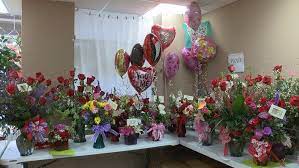 3814 north holiday hill road, midland, tx 79707. Flower Shops Extremely Busy Fulfilling Flower Orders Newswest9 Com