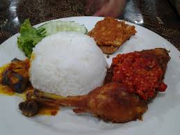 Versi ini berbeza dengan versi pertama ya. Resepi Sambal Nasi Ayam Penyet Wong Solo Dunia Belajar