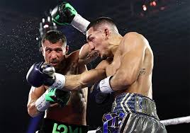 Последние твиты от loma (@vasyllomachenko). Lomachenko Boksiroval Kak Klichko Vasilij Poplatilsya Za Ostorozhnost Teper Ego Porazheniyu Raduyutsya Dazhe Na Ukraine Pancher Blogi Sports Ru