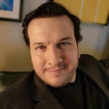 Zehra Çelik (@zhra_c)