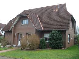 Neue erdgeschosswohnung mit grosser terrasse, . direkter zugang zum herrlichen garten der gemeinschaftsanlage und schwimmbad Vermietung In Varel Obenstrohe Erdgeschosswohnung Mit Terrasse Und Kleinem Garten Schmidt Brune Immobilien Gmbh