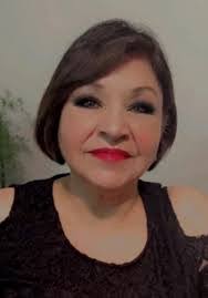 Elsa Villalobos's Instagram, Twitter & Facebook