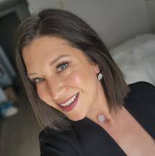 My baby girl is 31! What?!!! I thought in mind I was umm… 39??? Ok maybe  50😂 how did that happen? Love you Sasha 💕Happiest birthday to you 💜Sasha  Siclait