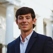 Annie Britton (@anniebritton10)