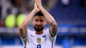 Giroud enchante les fans, benzema les inquiète. W0fgo7iehwapfm