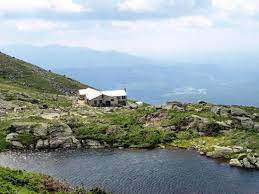 Paying to stay usually doesn't happen because lots of times huts are booked completely full well in advance. Hiking Up Mt Washington July 2010 Lake Of The Clouds Hut Travel Around The World Places To Go Hiking
