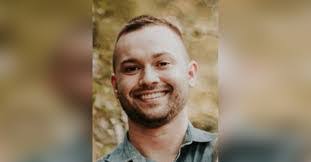 Edward Rosser's Instagram, Twitter & Facebook