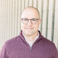 Oliver Baumgärtner Email & Phone Number