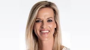 Alexis Larson's Instagram, Twitter & Facebook