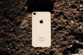 Apple iPhone 8 review: Small, simple ...