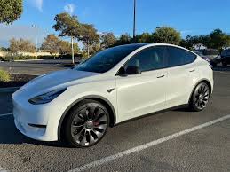 Zwischen 2019 und 2020 ist neben dem model x und model s das model y geplant, das auf dem model 3 basieren und durch eine vereinfachte verkabelung preiswerter werden soll. Welcher Lack Ist Der Beste Model 3 Allgemeines Tff Forum Tesla Fahrer Freunde
