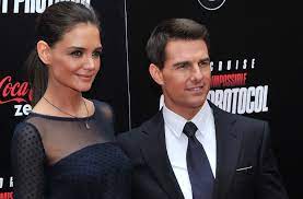 Последние твиты от katie holmes (@katieholmes212). R1wc3yq Qgbqsm