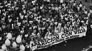 Juegos repletos de acción online en la colección mas grande de la web. Madres De Plaza De Mayo 40 Anos De Las Madres De La Plaza De Mayo Internacional The Narratives Of Four Mothers And Abuelas De Plaza De Mayo Amandoumdda