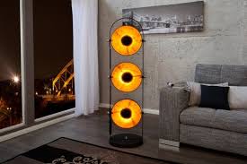 Stehlampe Studio 3 Schwarz Gold Riess Ambiente De Stehlampe Lampe Dekorative Lampen